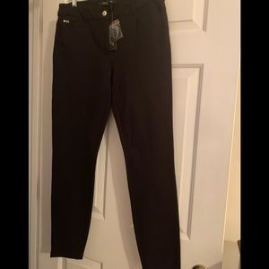 Black Skinny Pants Size 4R WHBM NWT